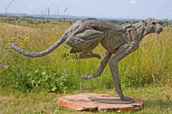 #Bronze lost wax #sculpture by #sculptor Jan Sweeney titled: 'Big Turning Cheeta...