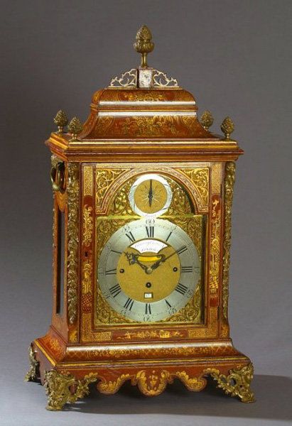 George II red Japanned quarter chiming bracket clock Ca1750 England. 27.95