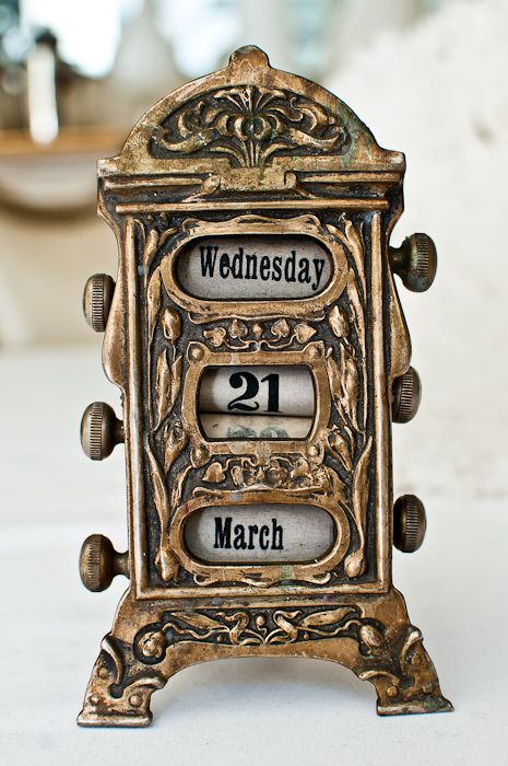 Art Nouveau Bronze Perpetual Calendar...