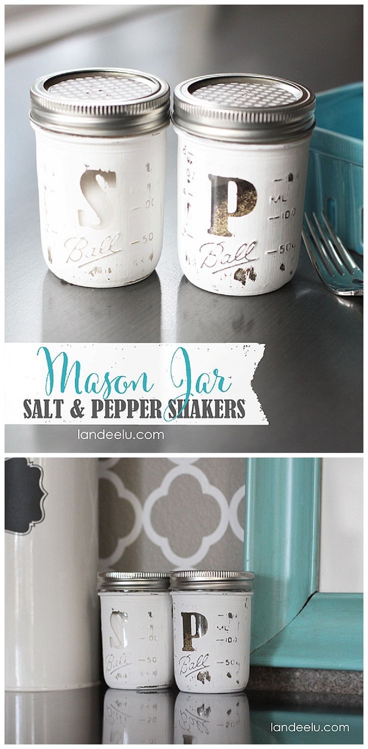 DIY Mason Jar Salt and Pepper Shakers - what a cute gift idea!...