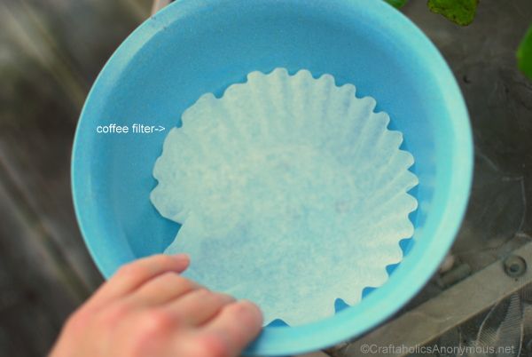 Put a coffee filter in the bottom of your flower pots to keep the dirt in! #gard...