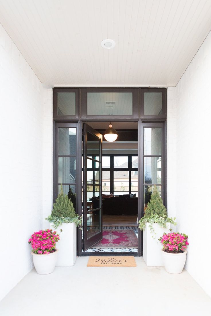 How to Style your front porch for Spring - CC and Mike - Lifestyle Blog - front ...
