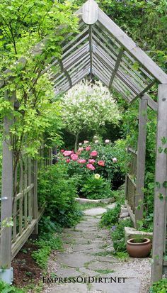 Rose arbor with arch - see 20+ arbor, trellis, and obelisk ideas for your garden