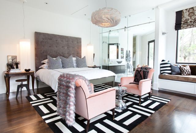 This glamorous contemporary bedroom was completed by Lucinda Loya Interiors. #lu...