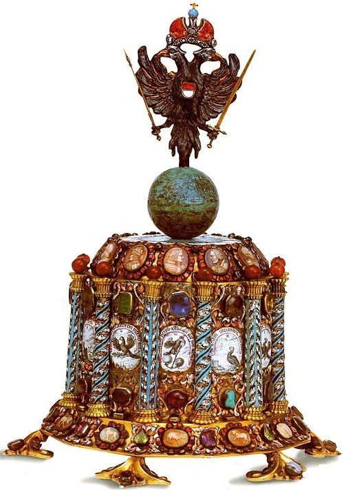 Table clock, power crowned with double-headed eagle. 1680. Silver, gold, preciou...