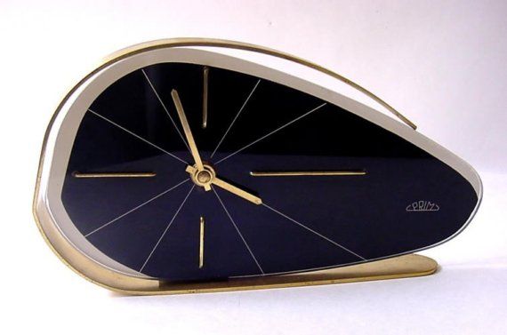 Art Deco Retro Vintage Clock