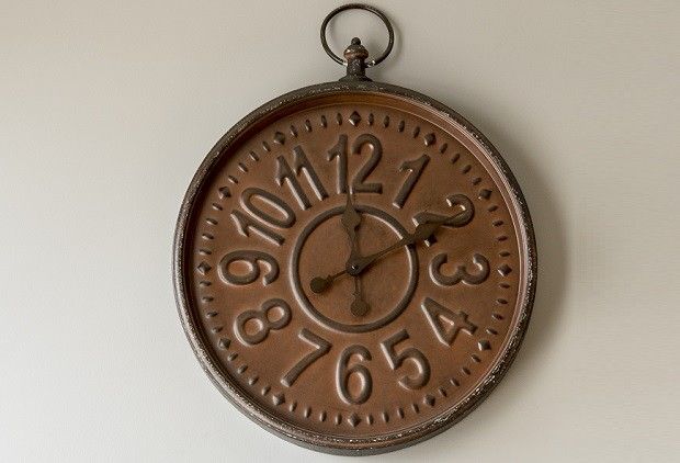 Tin Wall Clock | Round Wall Clock