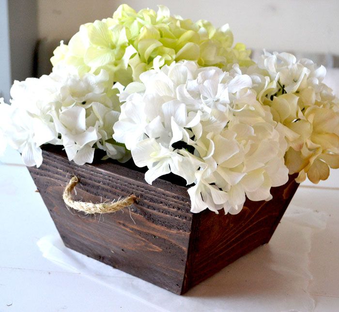 Ana White | Build a $1 Small Cedar Tapered Planter or Crate | Free and Easy DIY ...