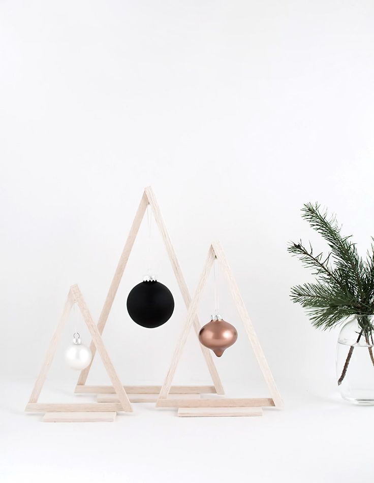 DIY mini wood modern Christmas trees