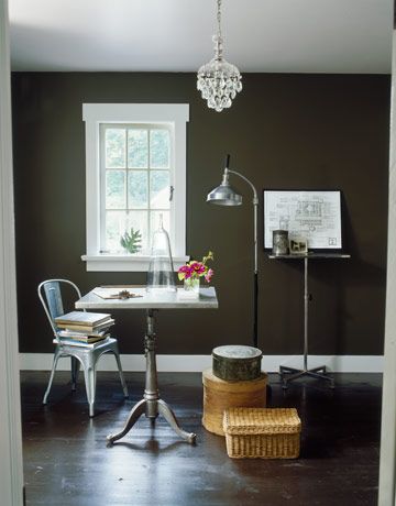 7 Lessons for Decorating With Dark and Dramatic Paint Colors