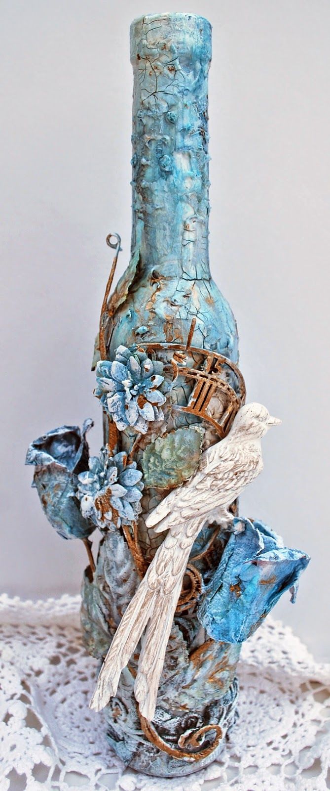 Altered Bottle with complete tutorial  by A Wonderful Mess: Playdate Thursday - ...