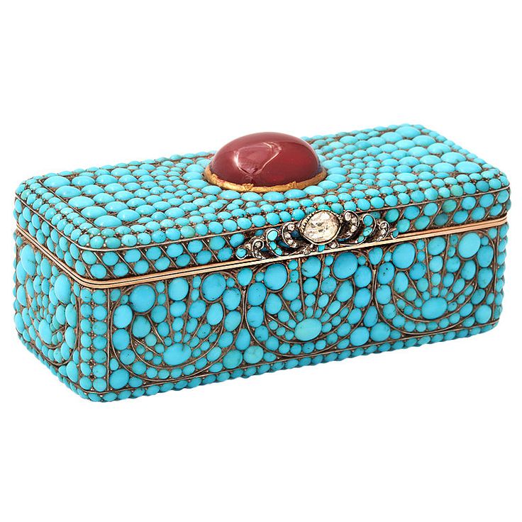 Gold Snuff Box, set with Turquoise, Garnet & Diamond. Russia C1810
