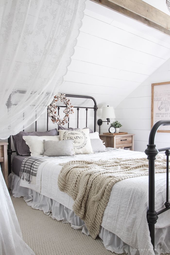 Fall Bedroom + Fall Into Home Tour
