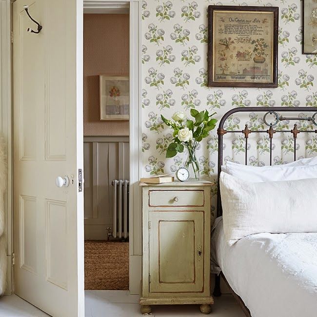 antique bedroom, green wallpaper, antique white, crisp white