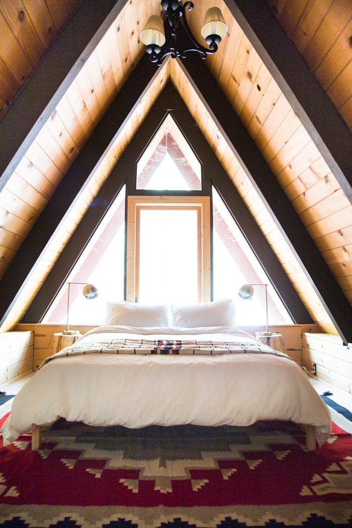 Cabin update: Upstairs bedroom - Hither & Thither #sp