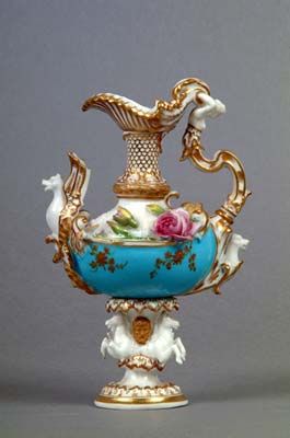 Coalport Porcelain, Coalbrookdale-style Ewer c.1840.  A ewer is a vase-shaped pi...