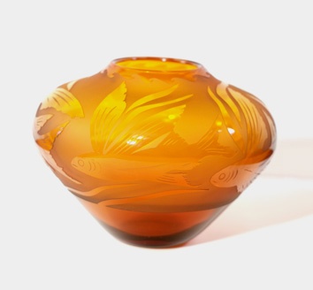Flying Fish Amber Vase (Correia Art Glass) from Mirakkul Glassware