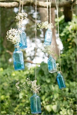 21 DIY Outdoor & Hanging Decor IdeasConfetti Daydreams – Wedding Blog