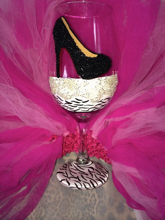 Hand painted wine glass, High Heels, Bride, Bridal Party, Bridesmaids, Bachelore...