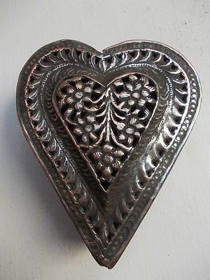 Antique Beautiful Handmade Heart Shape Copper Betel Nut Box Paan Dan