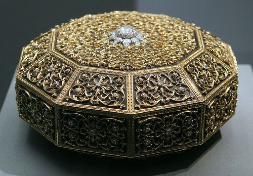 Buccellati unique jewelry box