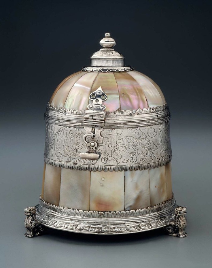 *Casket. Unmarked, about 1590. Mother-of-pearl with silver mounts.