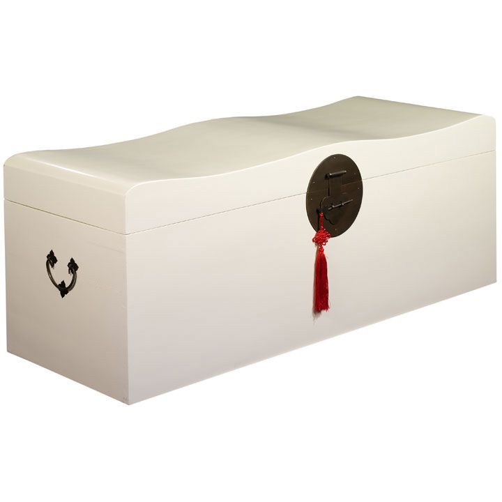 The largest of our oriental trunks, this elegant blanket box looks beautiful at ...