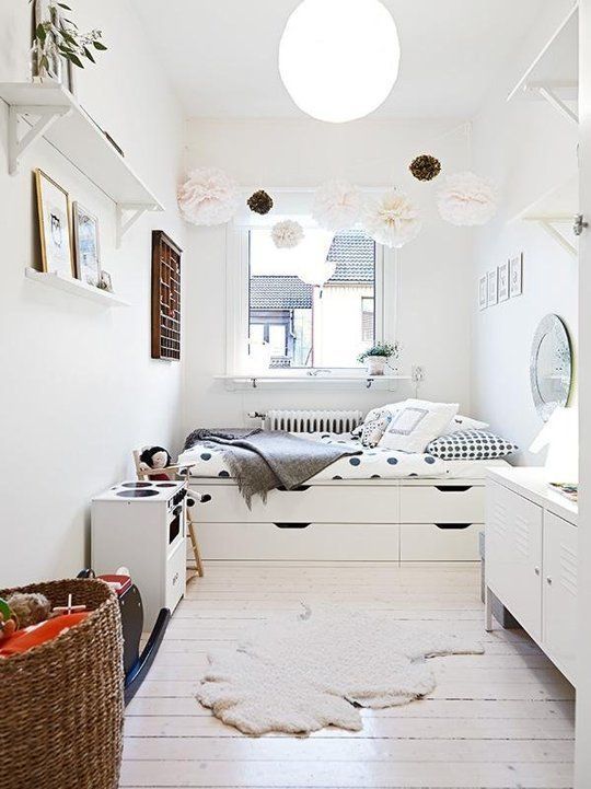 IKEA DIY Ideas: 6 Ways to Make Your Own Platform Bed (with Storage!) (via Bloglo...