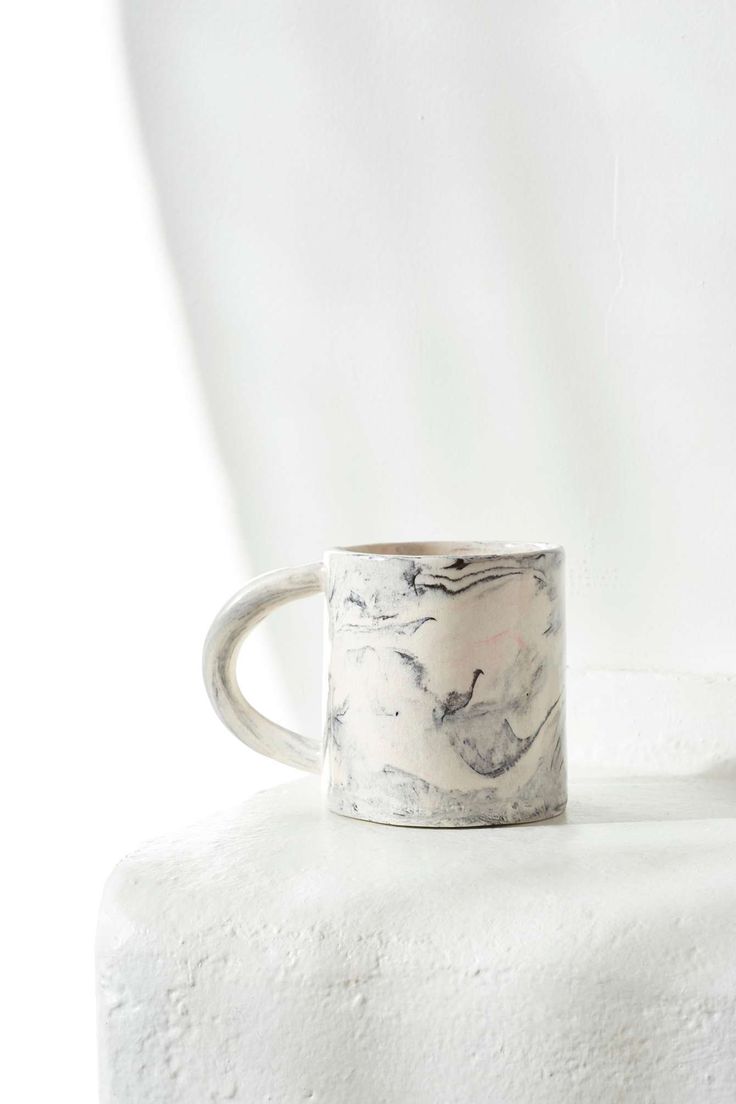 Marble coffee mug | The Fifth Watches // Minimal meets classic design: www.thefi...