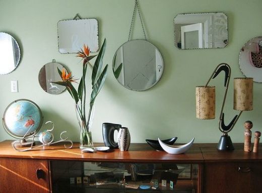 accumulation de miroirs vintage