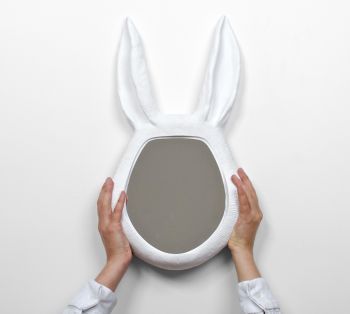 Miroir lapin Auguste [Maisonnée], Design: Audrey Belin