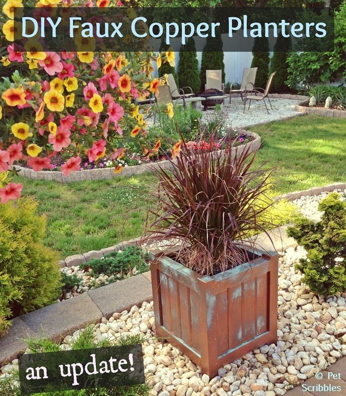 DIY Faux Copper Patina Planters: an update on how this super-easy faux paint fin...