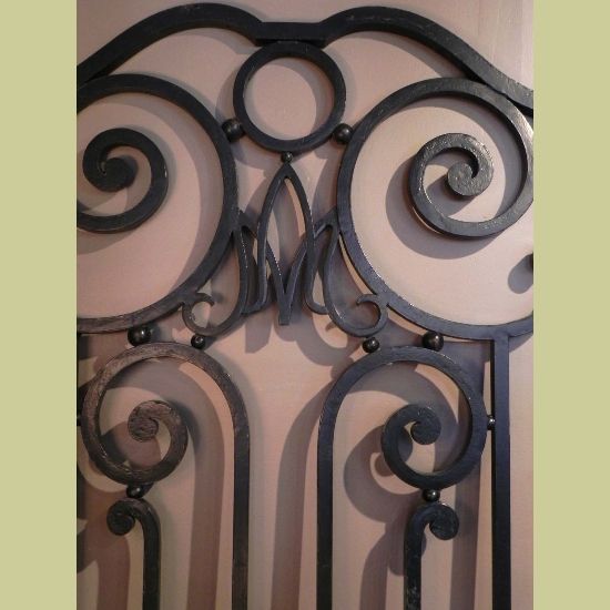 ANTIQUE BEAUX ARTES STYLED IRON GATE FROM CHICAGO : Architectural Artifacts - To...