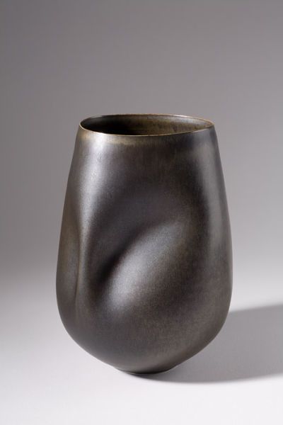 Sara Flynn  #ceramics #pottery