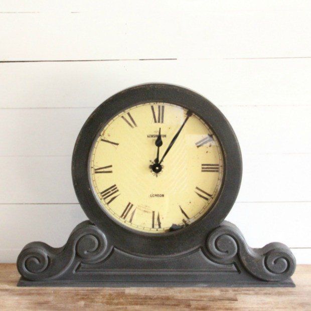 Traditional Mantel Clock