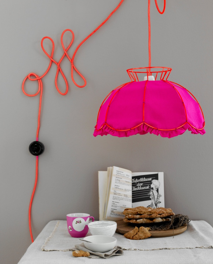 Neon roze lamp | Retro pink shade