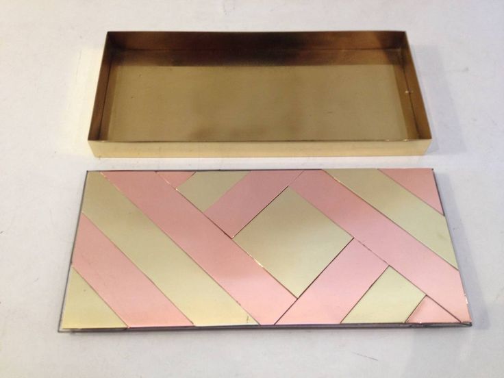 Janetti Mid-Century Geometric Box HEIGHT: 1 in. (3 cm) WIDTH: 9.75 in. (25 cm) D...