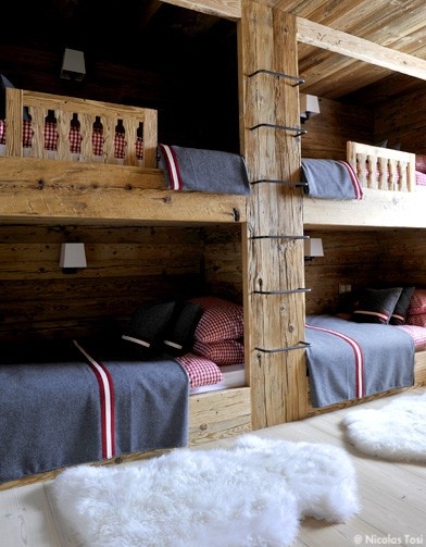 bunk beds . rustic . colors .