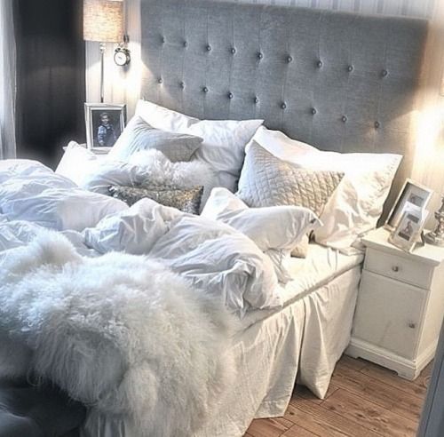 Gray bedroom - beautiful and girly