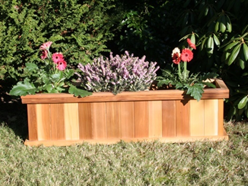 $250 cedar planter.  Wonder if I can knock this off? It isnt very complicated.