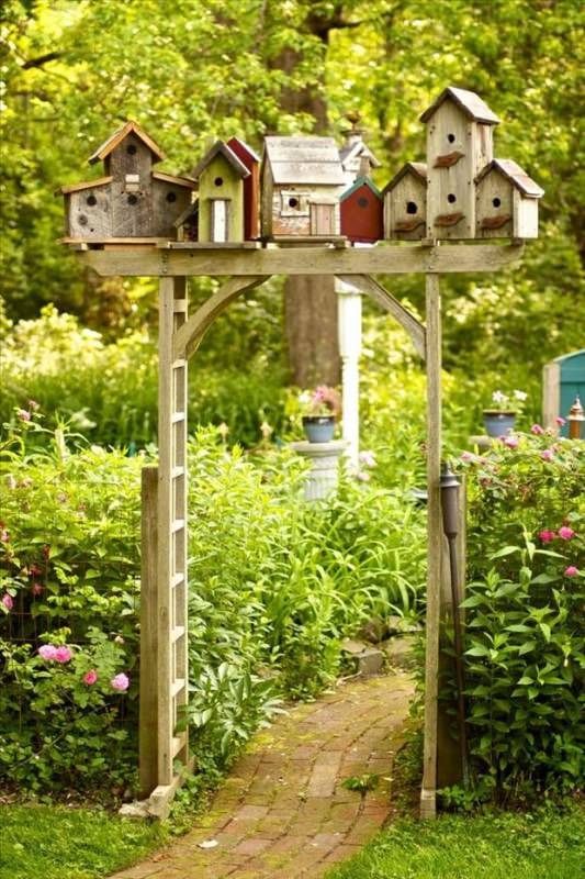 A wonderful garden arbor that will fit perfectly for you and the birds.