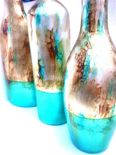 beach vases x 3