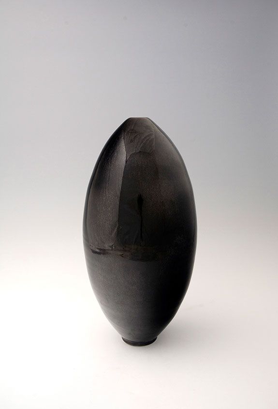 Brother Thomas, Tall egg shaped vase, silver honan tenmoku, 18.75 x 9 x 9