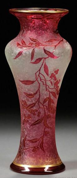 glass, France, An Art Nouveau Cameo art glass vase, France, early 20th century, ...