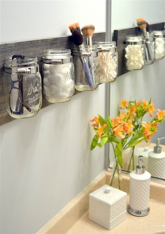 Monogram lights, bathroom organizers and more: 8 mason jar DIY projects. Cool if...