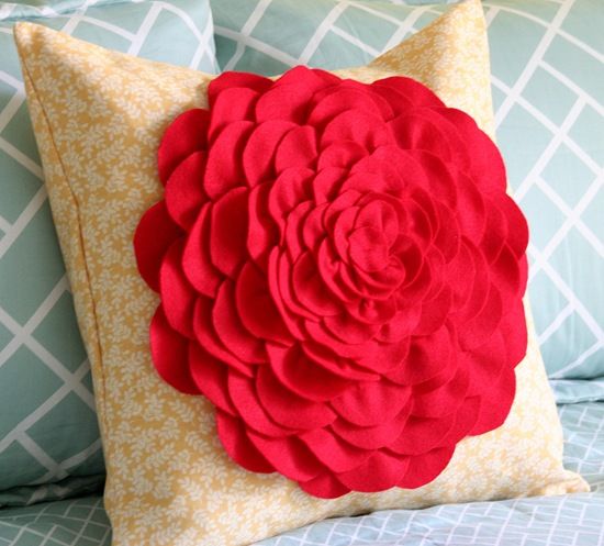 flower pillow tutorial