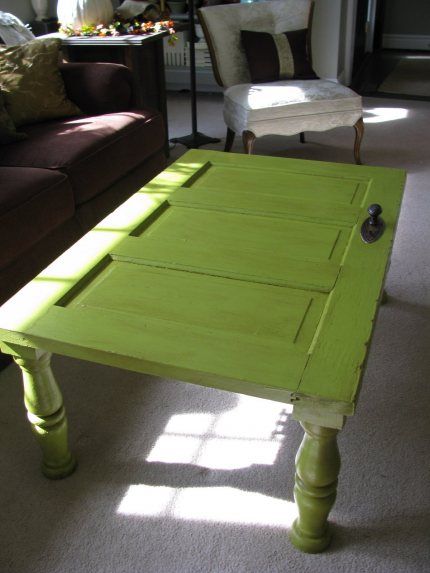 Table from wooden doors