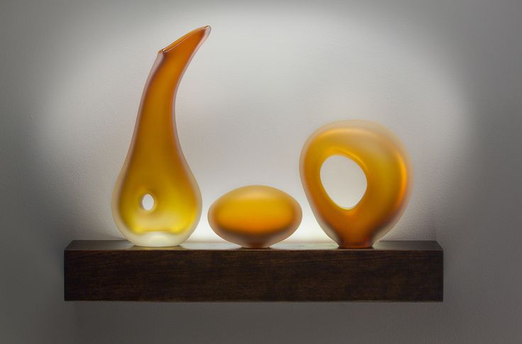 Monolito Lighting Sculpture by Bernard Katz Glass | Wall mounted lighted glass s...