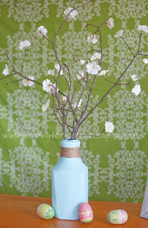 Easy centerpiece from old juice bottle