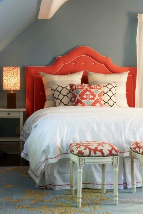 I'm obsessing over blue and coral combos these days...